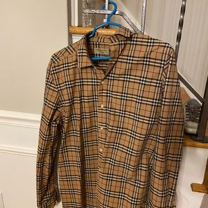 Men’s Burberry Dress Shirts
